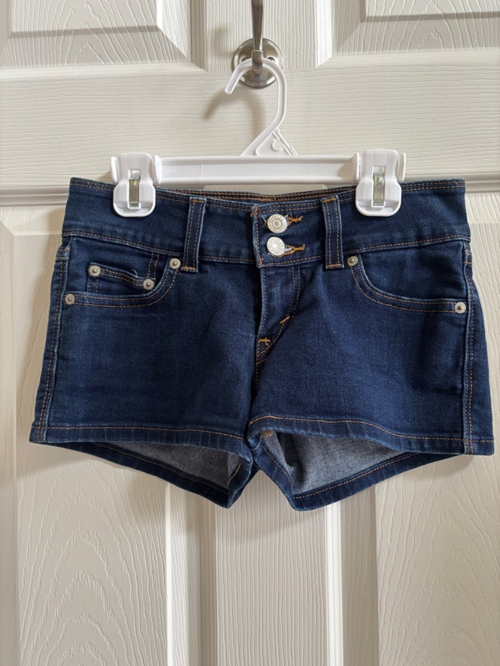 Levi shorts